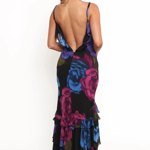 Petal & Pup Black Floral Maxi Dress - Picture 3 of 12